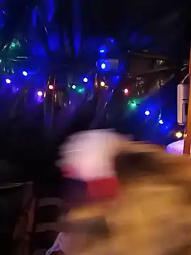 צ'אט XXX בשידור חי של BettyandGold