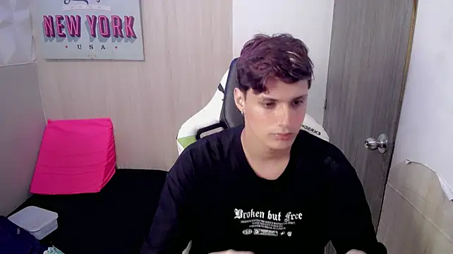 El_flaquito_onen Live XXX chat