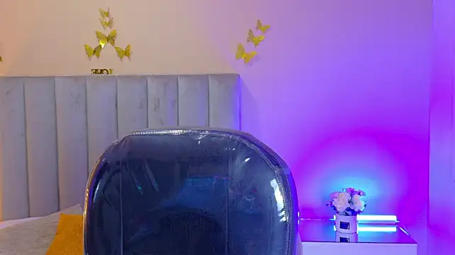 XXX chat uživo modela Derek_Sinn