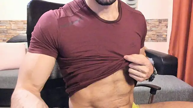 HotHunkTrainer Chat XXX live