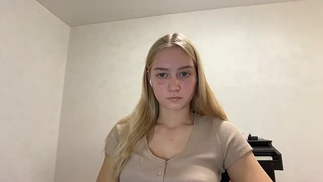 Živý XXX chat blondegirl2026