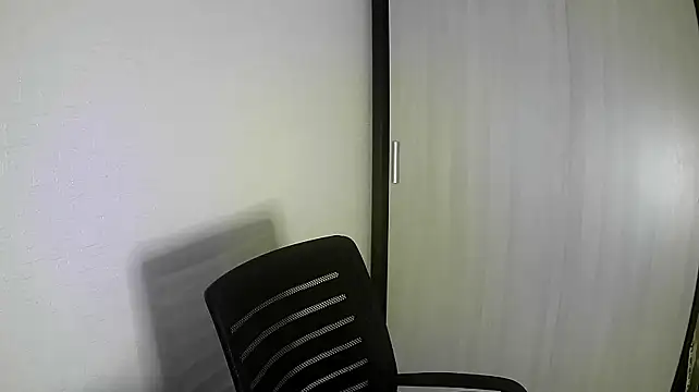 Chat +18 de CandiceFoxie ao vivo