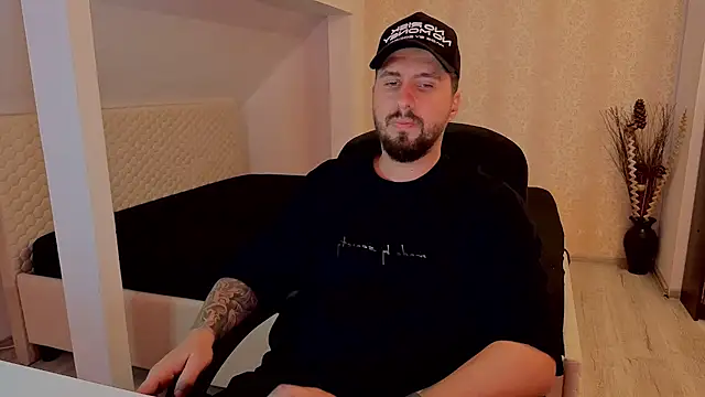 Chat XXX Live LoganStroud