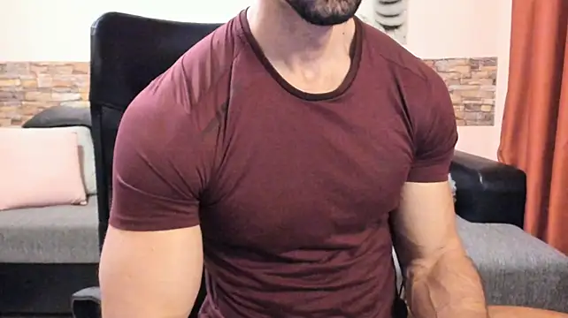 HotHunkTrainer 라이브 XXX 채팅
