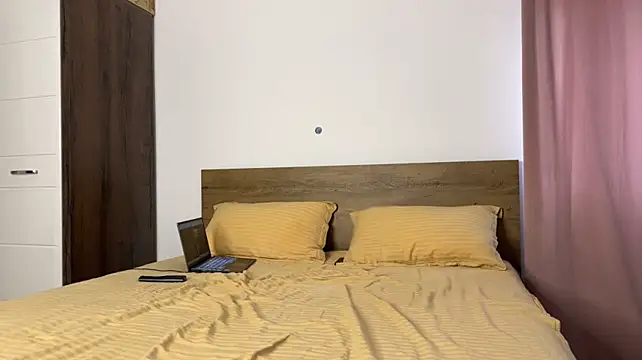 MathiasRay Chat XXX live
