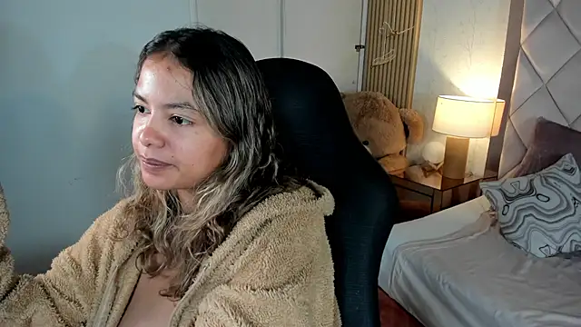 Chat +18 de dulce_lyraa1 ao vivo