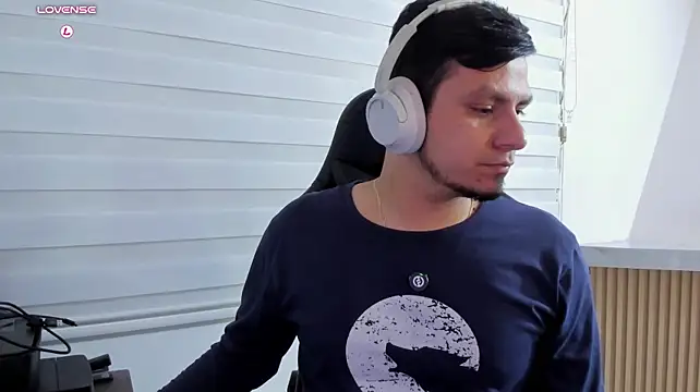 צ'אט XXX בשידור חי של Rick_Adams