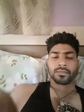 XXX chat uživo modela indianbotboy