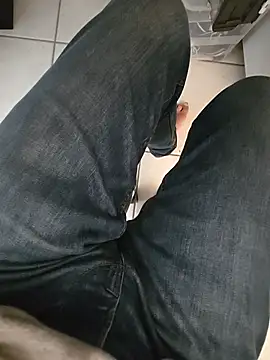 Lorent6969 Adlı Modelin Canlı XXX Sohbeti