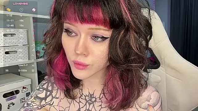 Chat XXX Live ShadowBarbie