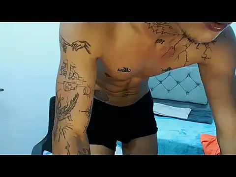 joshuaath Live XXX-chat