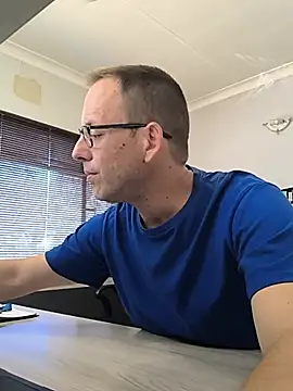 Chat XXX Live Homeless_hunter