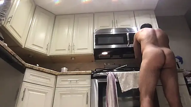Chat XXX en directo de BigGuyMuscle