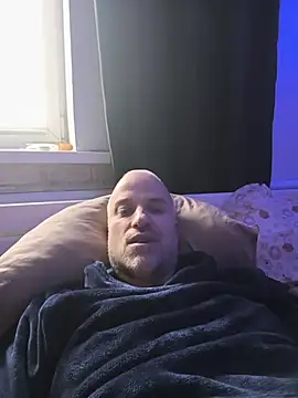 Skreppi_koko's Live XXX Chat
