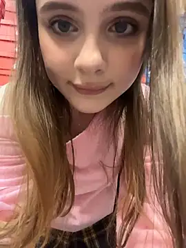 Czat XXX na żywo – Lunabelle_