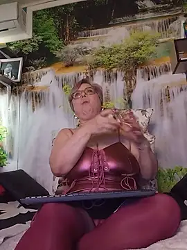QueenPammy1 Live XXX-chat