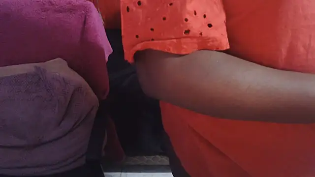 INDIANSIN2's Live XXX Chat