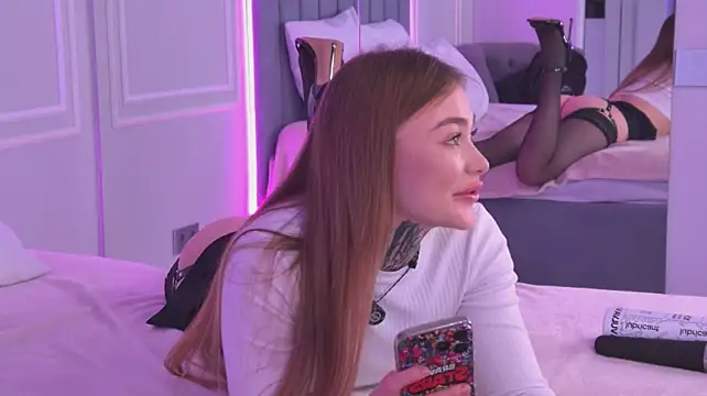 Chat XXX en directo de AriWild