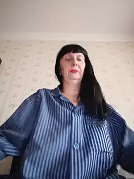 MelanyBanks XXX чат на живо