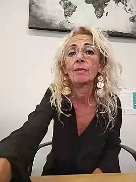clarabell4's Live XXX Chat
