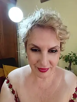 دردشة BrividoFelino الجنسية المباشرة