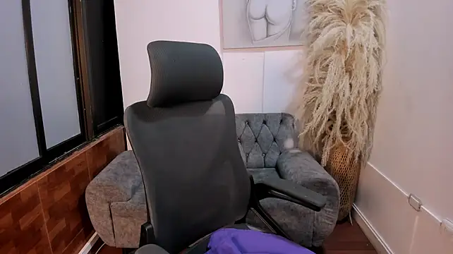 XXX chat uživo modela Shadenn_