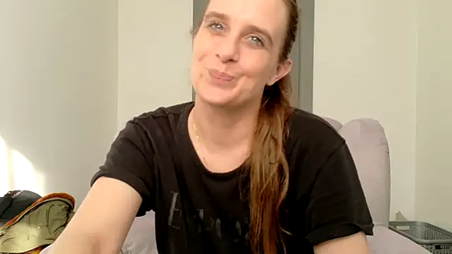 Chantalee Live XXX Chat