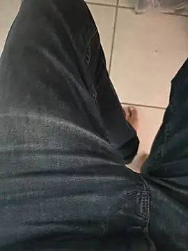 Lorent6969 Adlı Modelin Canlı XXX Sohbeti