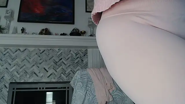 צ'אט XXX בשידור חי של AuroraWillows