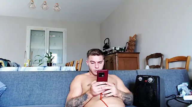Elkafit28 live XXX chat