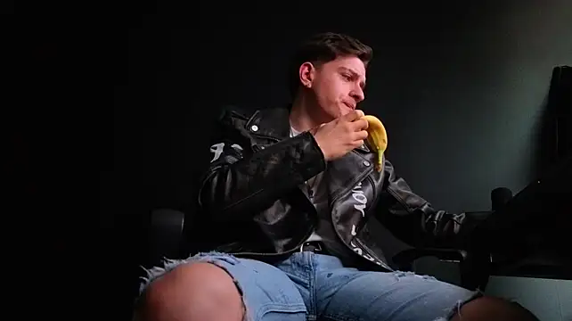 FelixStarkk: απευθείας συνομιλία ΧΧΧ