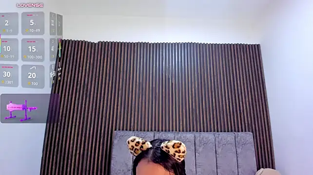 ScarletEvanss_ Chat XXX in diretta