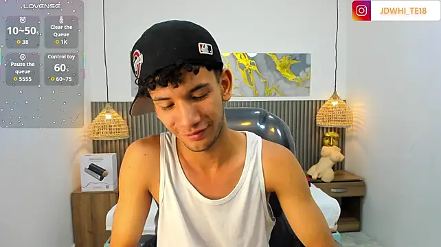 JDWhite18's Live XXX Chat