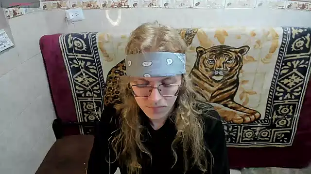 Jinnbookyn Live XXX chat