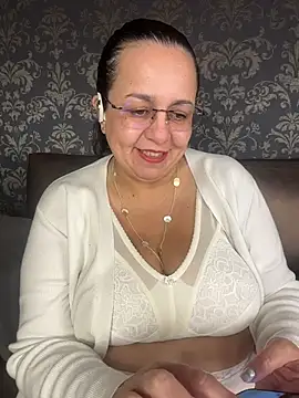 ViennaWins' Live XXX Chat