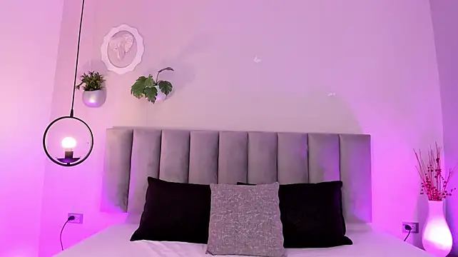 צ'אט XXX בשידור חי של Kiara_Blakee