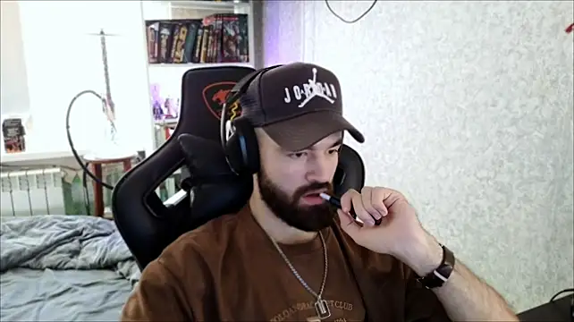 Chat XXX Live _Serious_Man