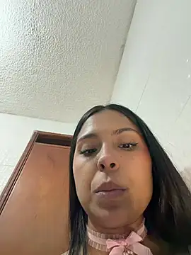 littlee_Lucy's Live XXX Chat