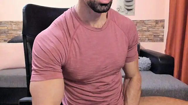 Chat XXX Live HotHunkTrainer