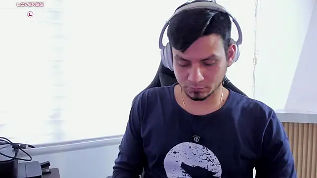 Chat +18 de Rick_Adams ao vivo