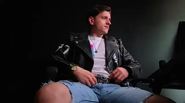 FelixStarkk – Naživo XXX chat