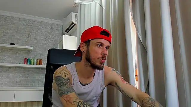 JonahShaw Live XXX-chat