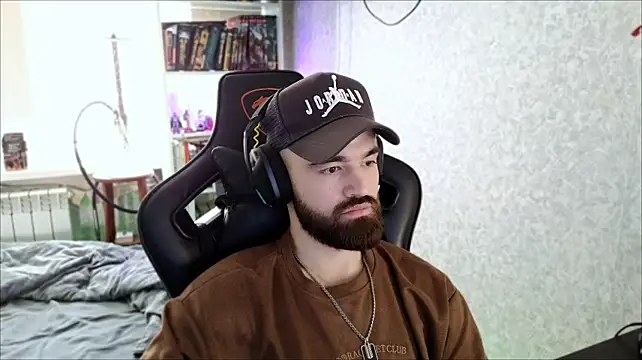 Chat +18 de _Serious_Man ao vivo