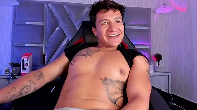 Chat +18 de Hassbyd ao vivo