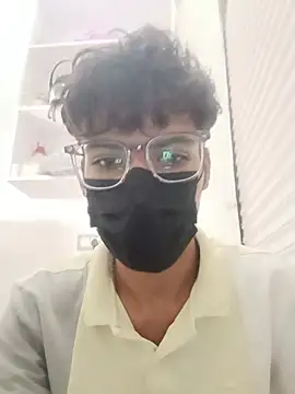 Hornyboy337 Adlı Modelin Web Kamerası Şovu