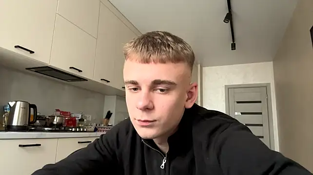 Онлайн чат XXX SoloFury