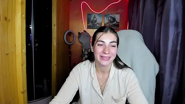 Fiery_Brunette_n Live XXX chat