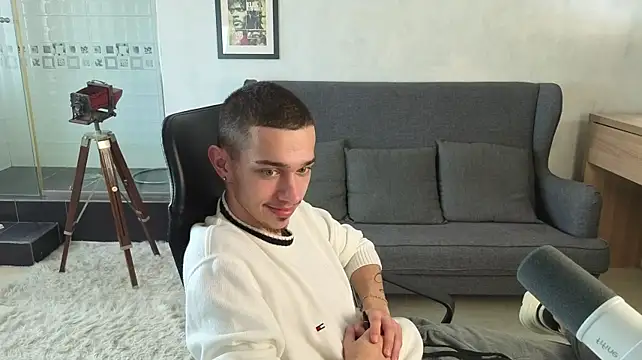 Chat +18 de KaydenDrew ao vivo