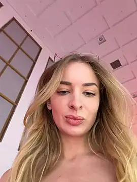 EvieEvans 现场XXX聊天
