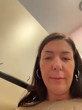 Chat +18 de eveangelll ao vivo